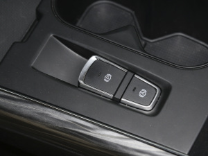 20222.0T ԄӸ߹ v܇Ƅ