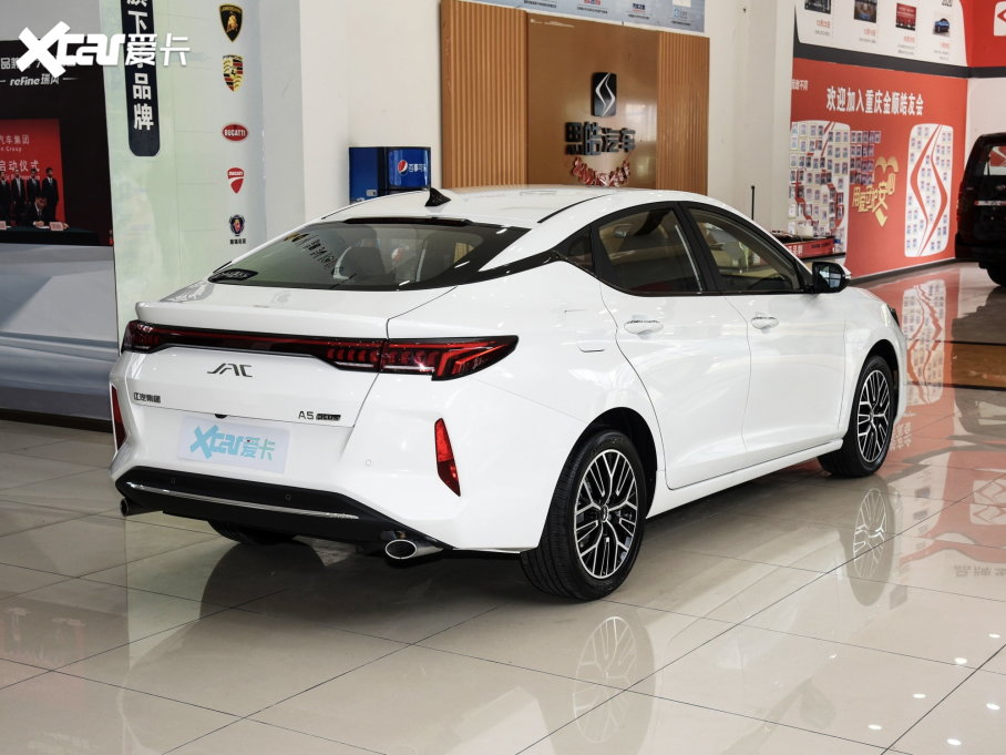 2023A5 PLUS 1.5T ԄӺA