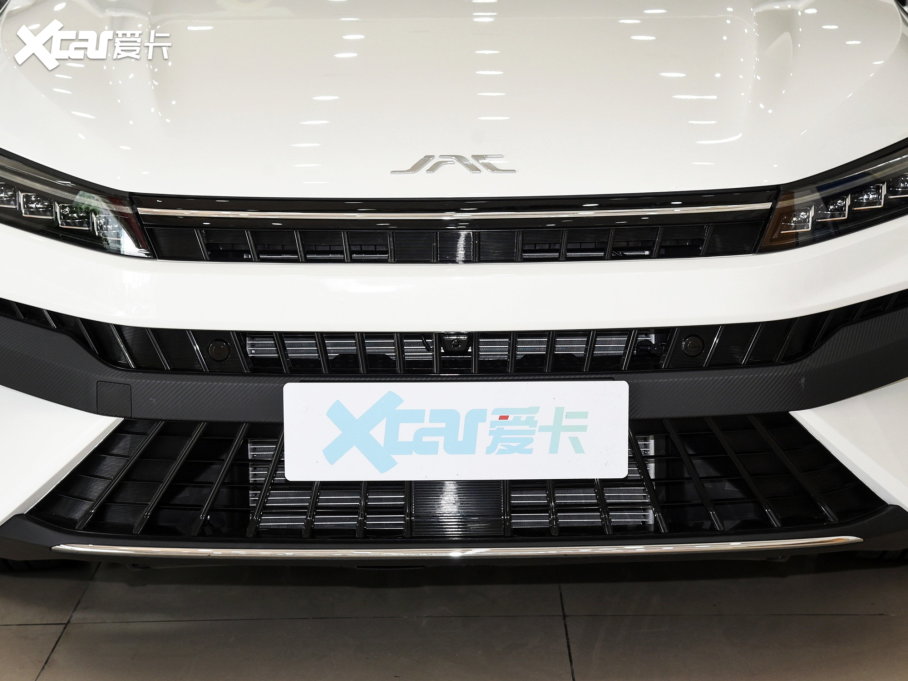 2023A5 PLUS 1.5T ԄӺA