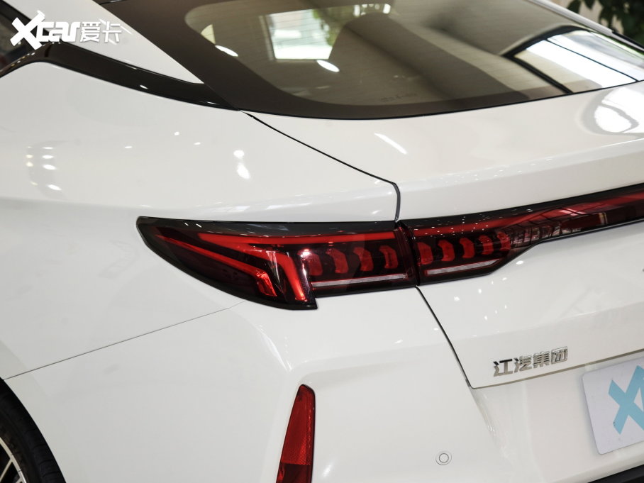 2023A5 PLUS 1.5T ԄӺA