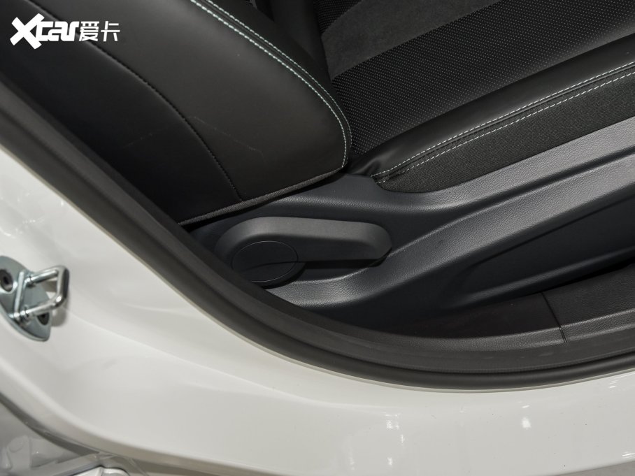 2023A5 PLUS 1.5T ԄӺA