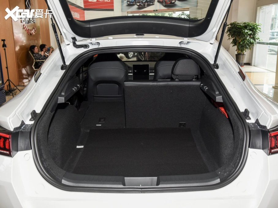 2023A5 PLUS 1.5T ԄӺA