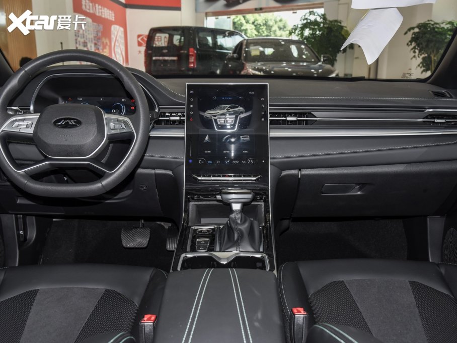 2023A5 PLUS 1.5T ԄӺA