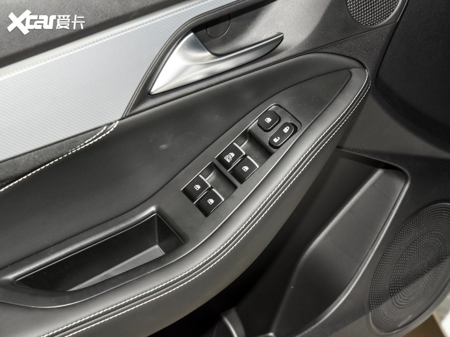 2023A5 PLUS 1.5T ԄӺA