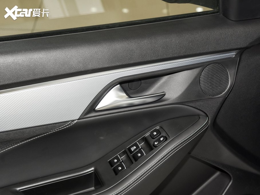 2023A5 PLUS 1.5T ԄӺA