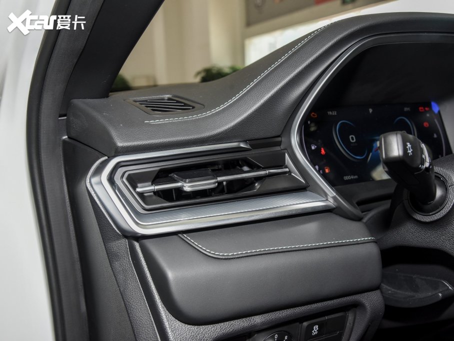 2023A5 PLUS 1.5T ԄӺA