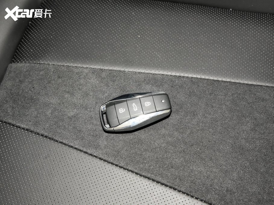 2023A5 PLUS 1.5T ԄӺA