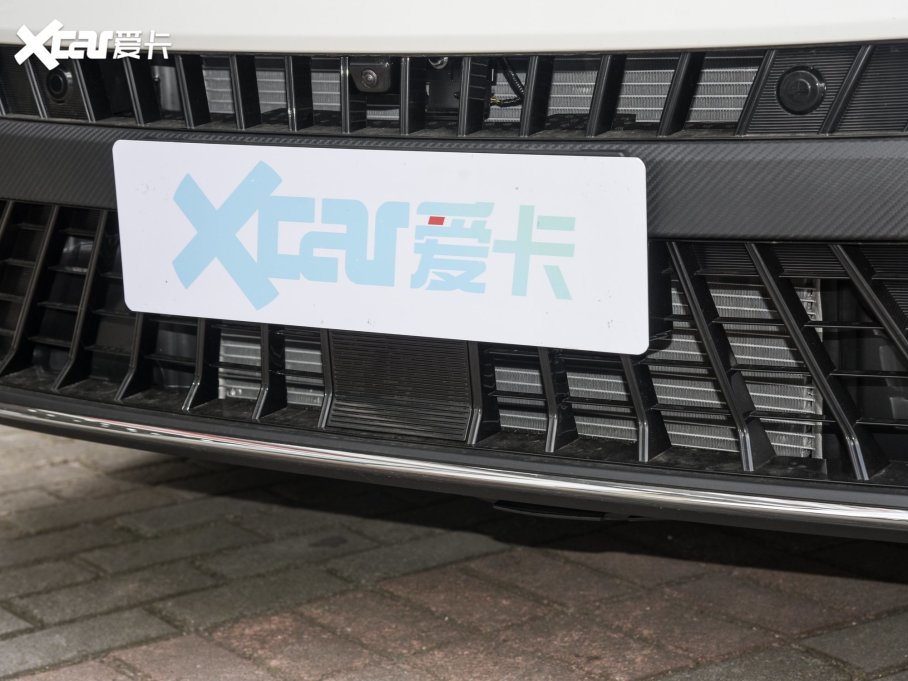 2023A5 PLUS 1.5T ԄF