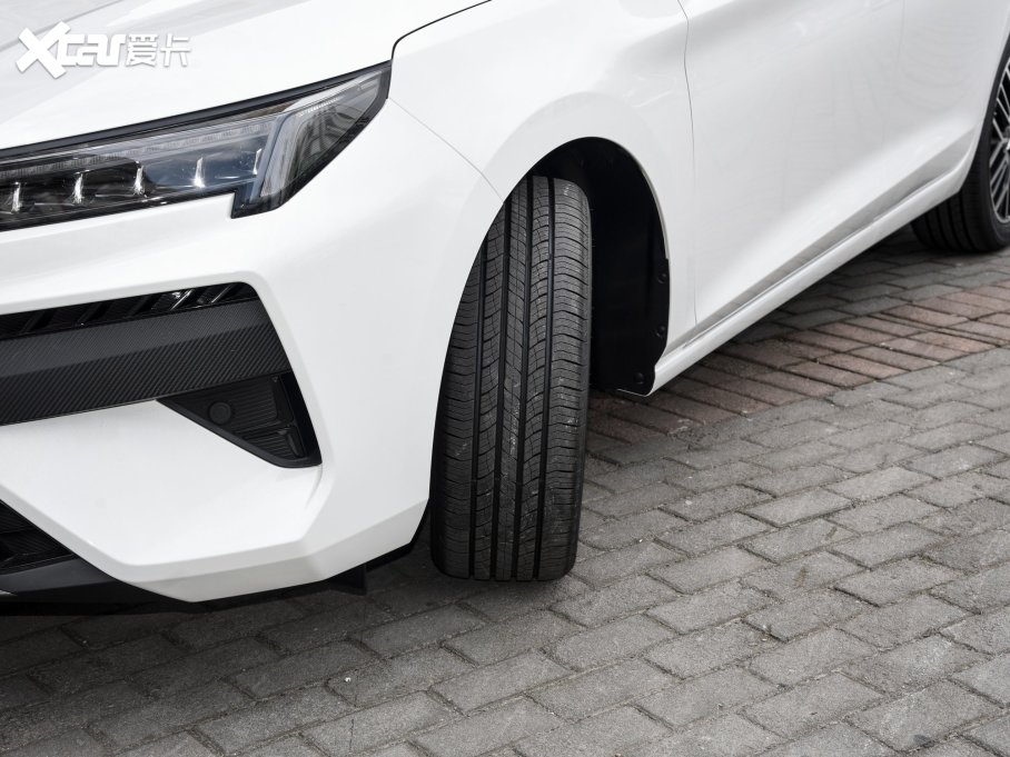 2023A5 PLUS 1.5T ԄF