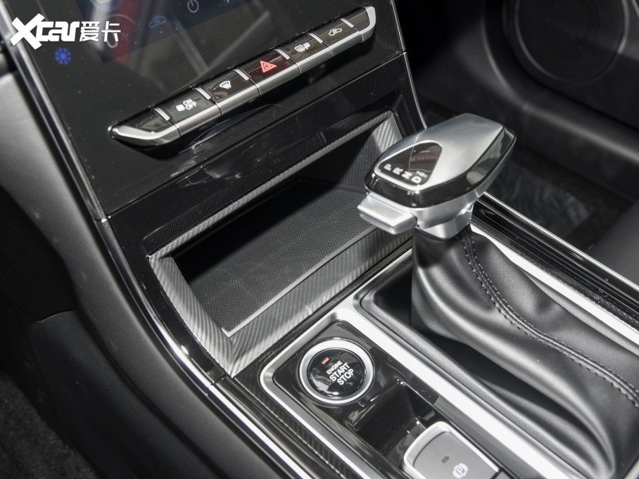 2023A5 PLUS 1.5T ԄF