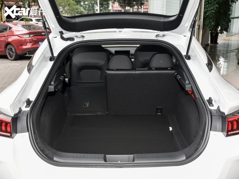 2023A5 PLUS 1.5T ԄF