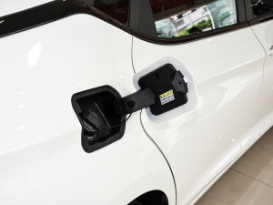 2023款1.5T 自动豪华型 油箱盖