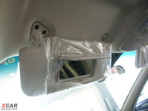 2010款1.8L 手动舒适版 遮阳板（左）