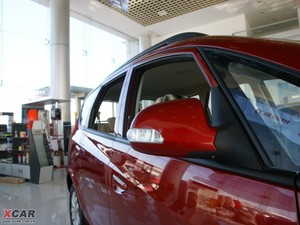 2010款1.8L 手动舒适版 大灯