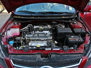 2010款1.5L 手动优雅版 发动机