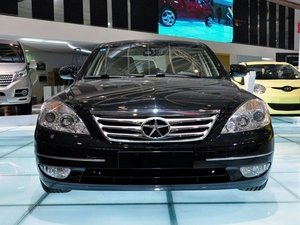 2010款2.0L 手动顶级版 整体外观