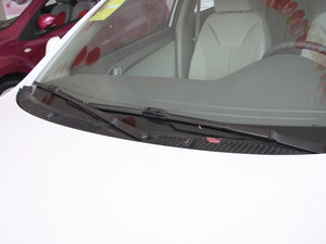 2011款1.5L 手动优雅版 雨刷