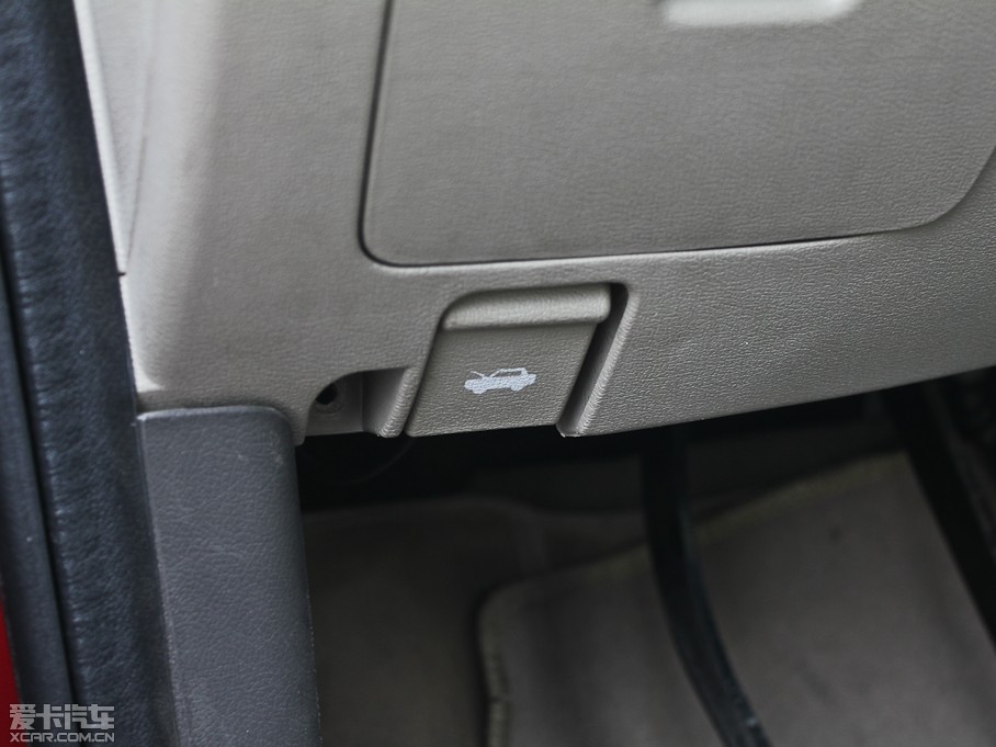 2011L(fng)M2 1.8L 5A