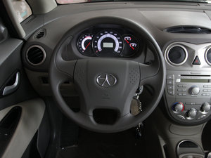 2011款1.8L 5座优雅版 方向盘