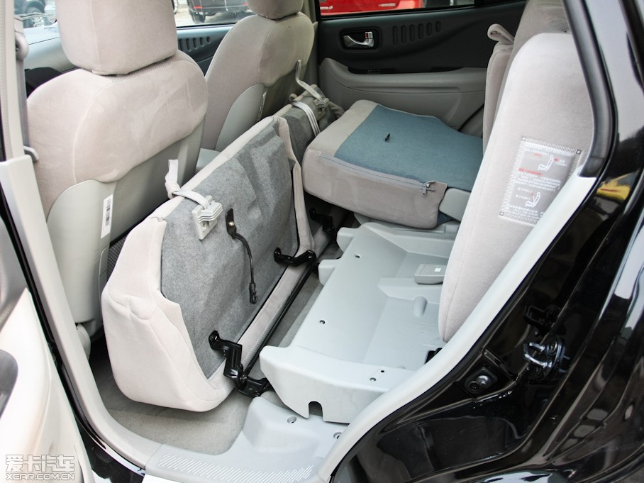 2011 2.0L ք(dng)(q)A