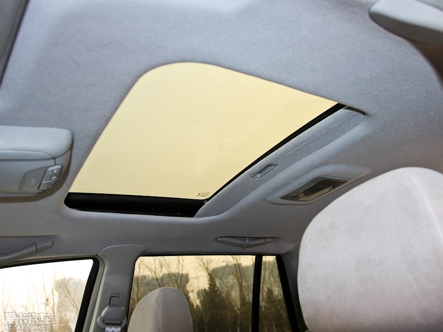 2011 2.0L ք(dng)(q)A