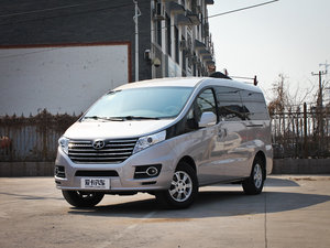 2011款2.0T 7座手动商务版 左前45度
