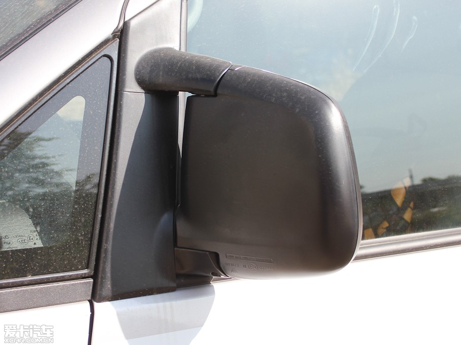 2011L(fng)  2.0L ͘(bio)(zhn)