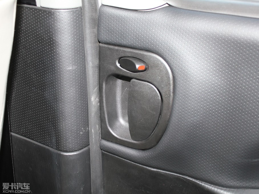 2011L(fng)  2.0L ͘(bio)(zhn)