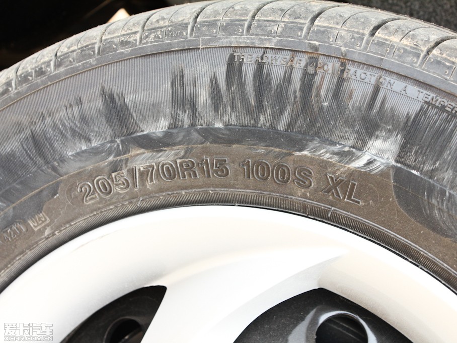 2011L(fng)  2.4L ͺA