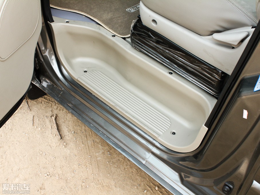 2011L(fng)  2.4L ͺA