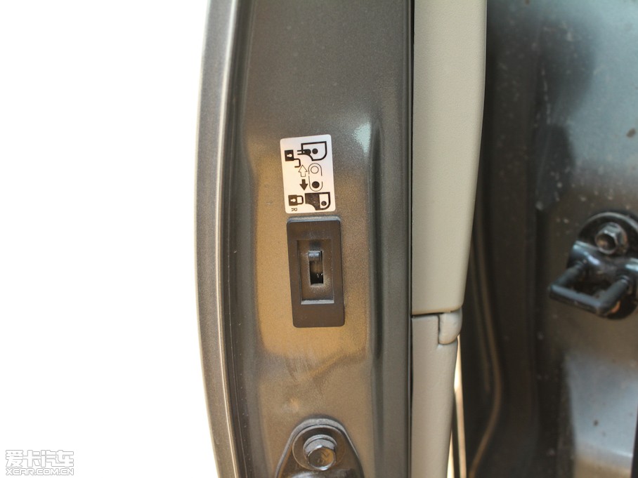 2011L(fng)  2.4L ͺA