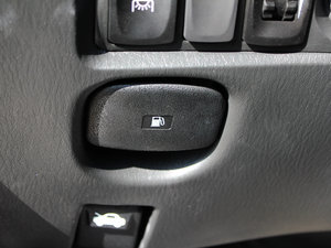 2011 2.0L ͘˜ʰ g