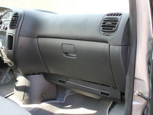 2011 2.0L ͘˜ʰ g