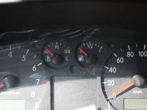 2011 2.0L ͘˜ʰ п؅^