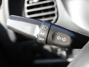 2011 2.0L ͘˜ʰ п؅^