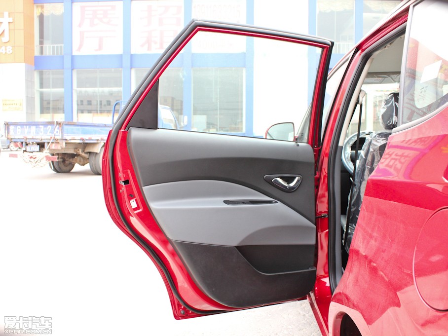 2012L(fng)M2 1.8L ք(dng)̺A 5