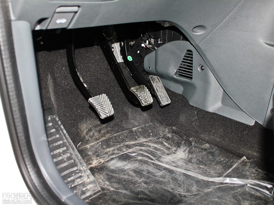 2012L(fng)M2 1.8L ք(dng)̺A 5