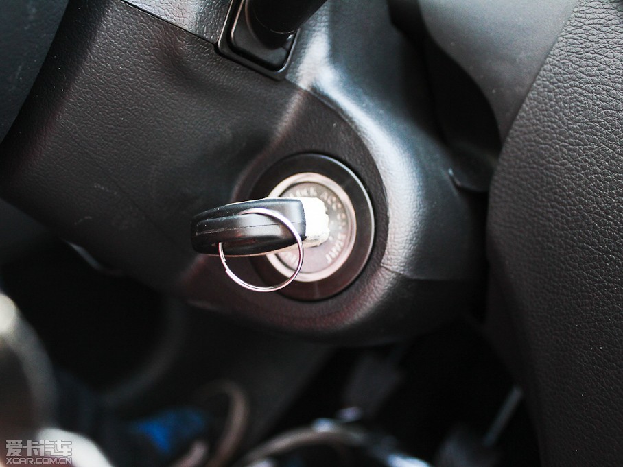 2012L(fng)M2 1.8L ք(dng)̺A 5