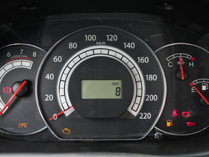 20121.8L ք̺A 5 п؅^