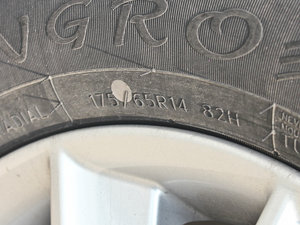 2012款1.3L 手动豪华版 轮胎尺寸