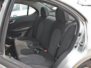 2012款1.3L 手动豪华版 后排座椅