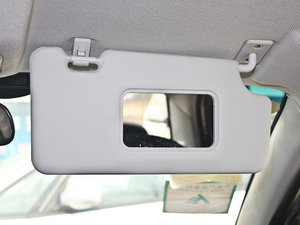 2012款1.3L 手动豪华版 空间座椅