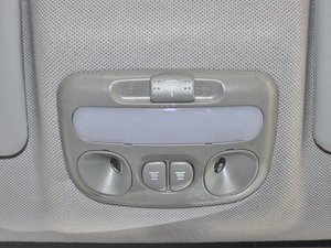 2012款1.3L 手动豪华版 空间座椅