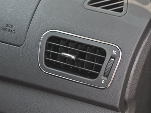 2012款1.3L 手动豪华版 中控区