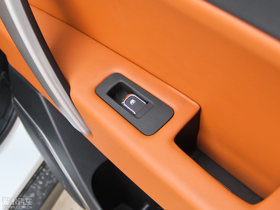 2012�����LS5 ������