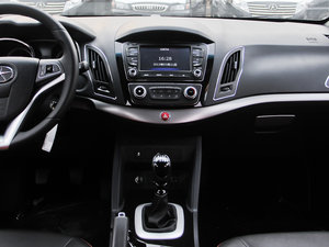 2012款基本型 中控台