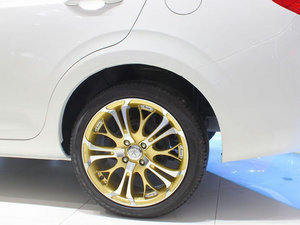 2013款基本型 细节外观