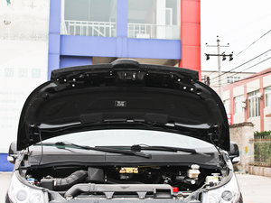 2012款1.9T 7座手动商务版 其它