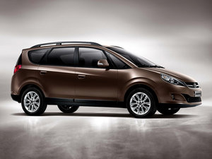 2013款1.8L 手动豪华智能型 5座 整体外观
