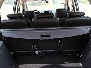 2013款1.8L 手动豪华型 5座 空间座椅